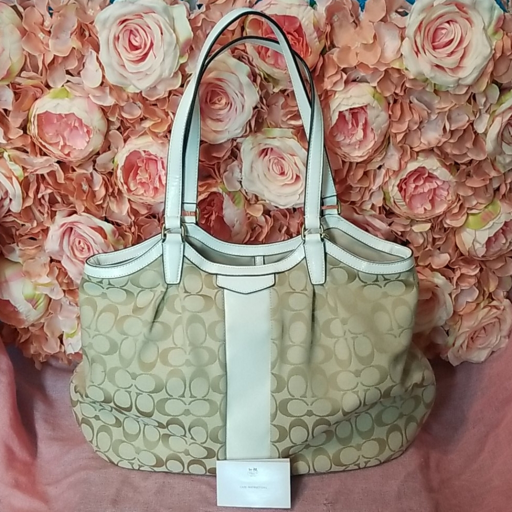 NWOT COACH PURSE